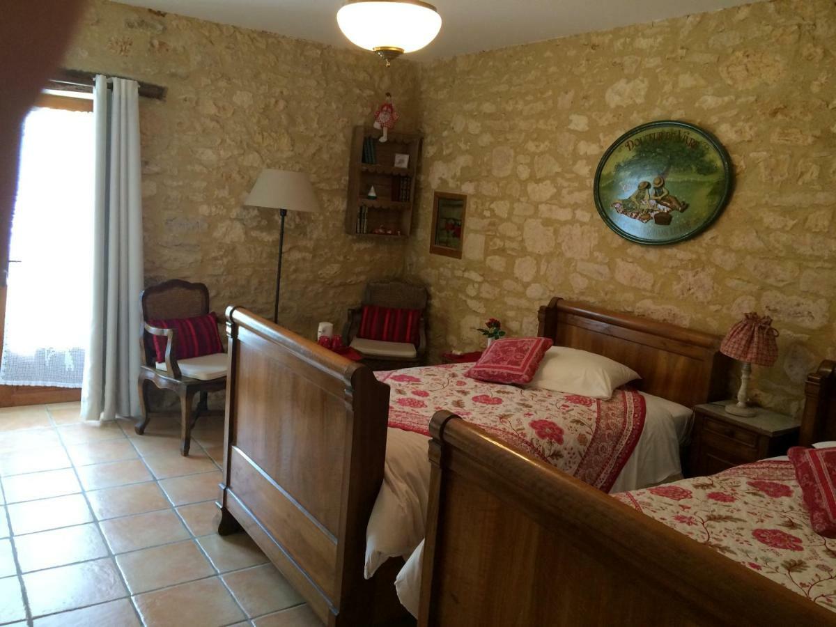 Chambres D'Hotes La Licorne Valojoulx 外观 照片